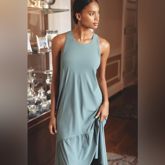 NWT Sweaty Betty Explorer Midi Dress - Picture 3 of 3